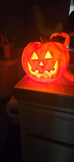 Halloween Jack-O-Lantern Light-Up Decoration