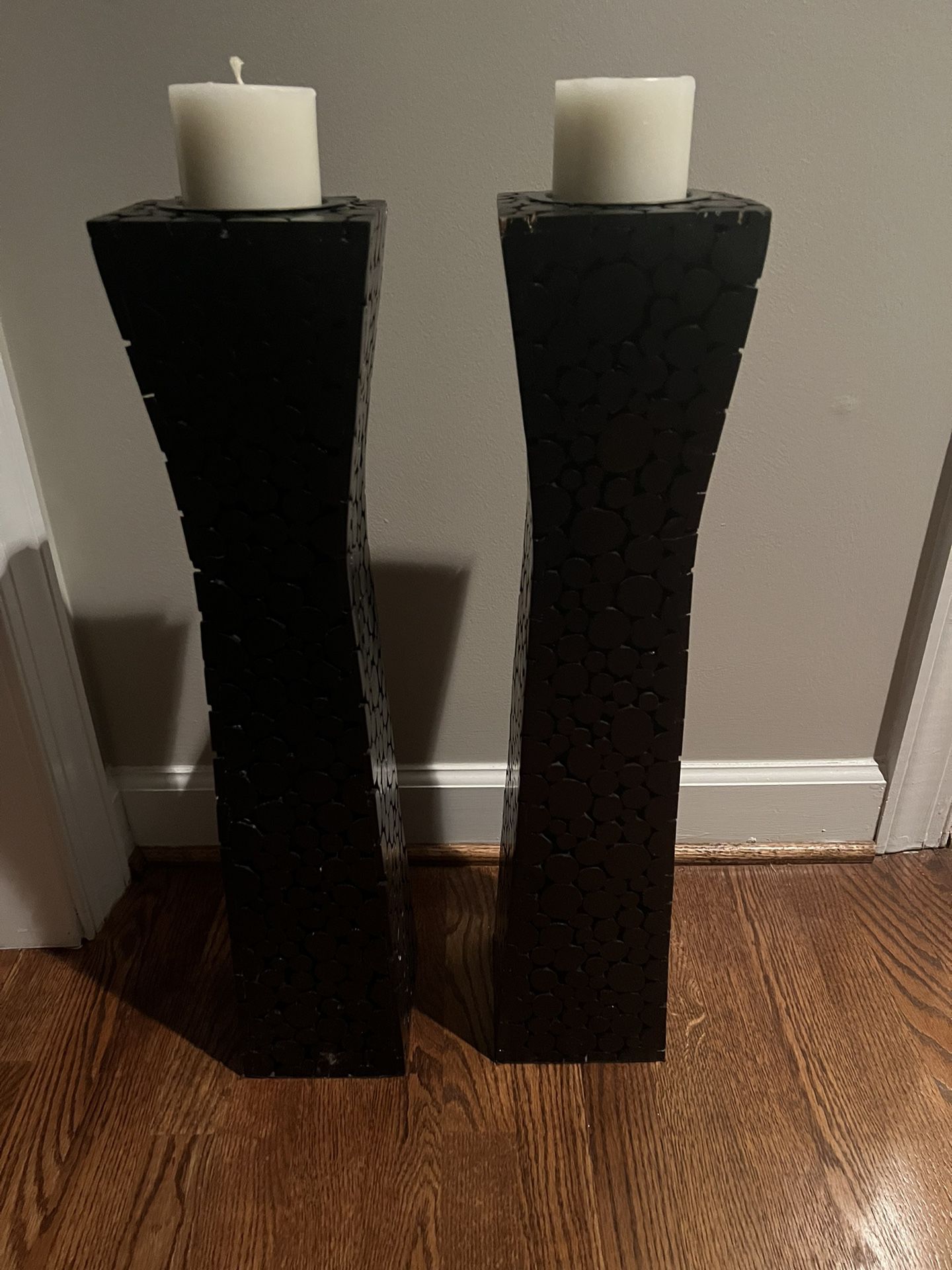 Wooden Candle Pillars (set Of 2) 