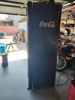 Coka Cola Machine 