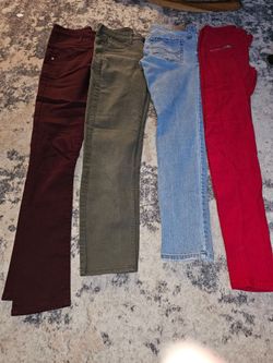 4 Women's Pants and Jeans