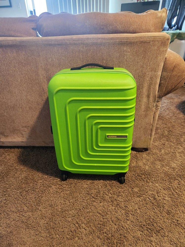 American Tourister Large Luggage