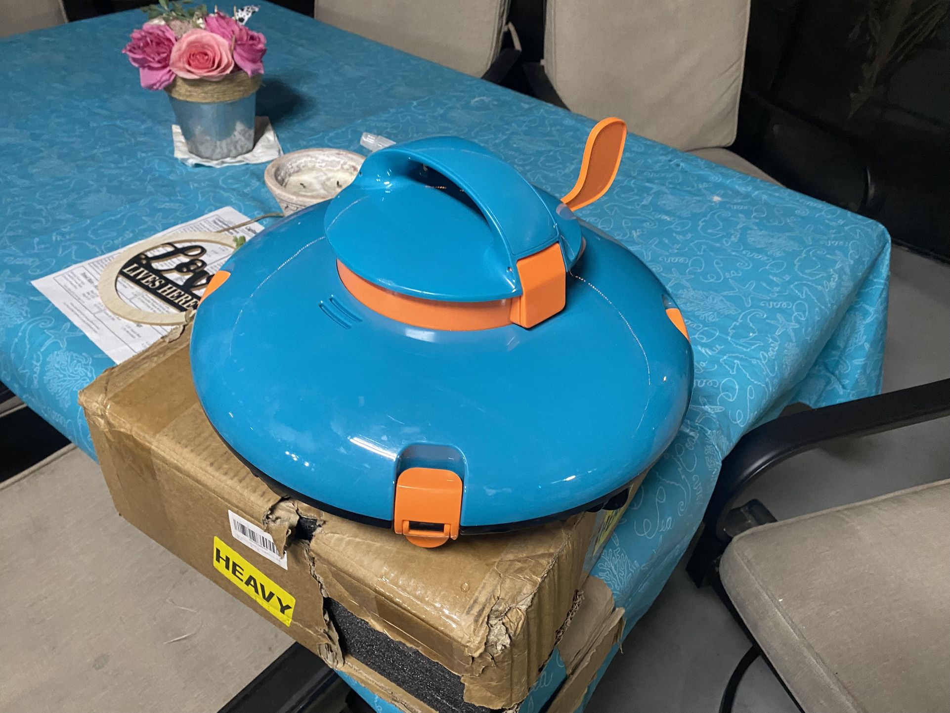 LVKE L1 Cordless Robotic Pool Cleaner**parts**