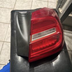 Gla 2015 Mercedes 250 Back Light 
