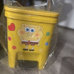 SpongeBob Trash can 