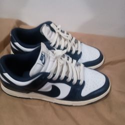 Nike Dunks Low Vintage Navy Blue 