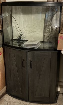 Salt Water Fish Tank with Cabinet & Accessories