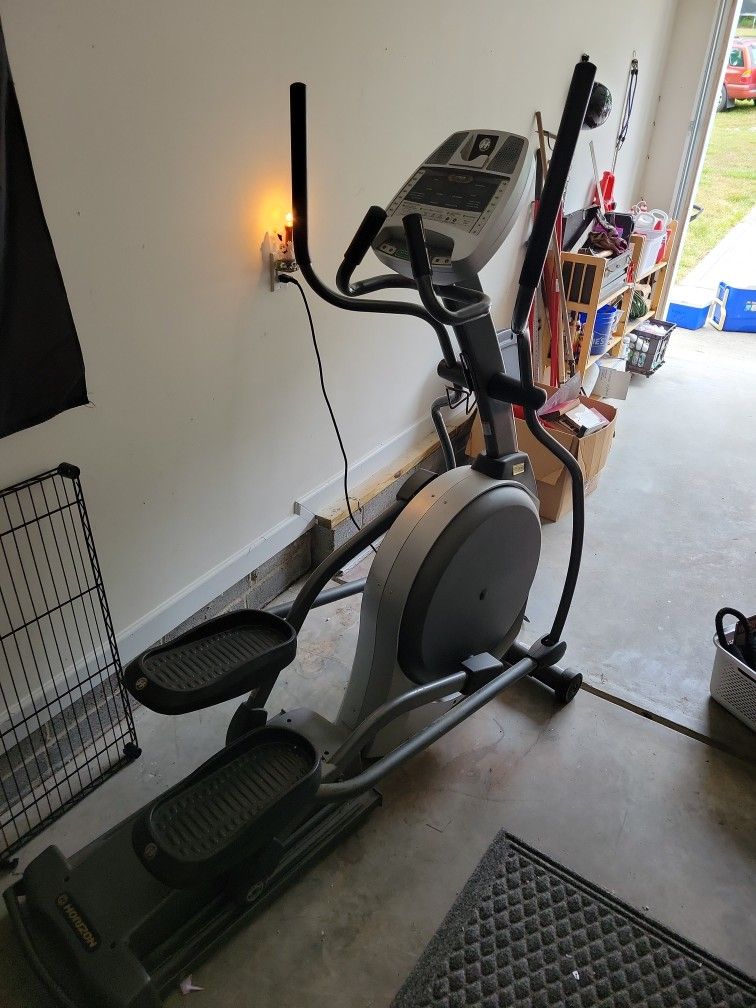 Horizon Elliptical