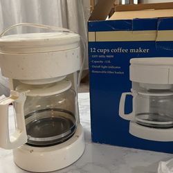 12 cups coffee maker 120V 60Hz 900W