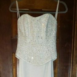 Maggie Sottero Ivory Beaded Corset 2pc Wedding Gown, Bridesmaid, Homecoming, Photoshoot, Prom Etc.