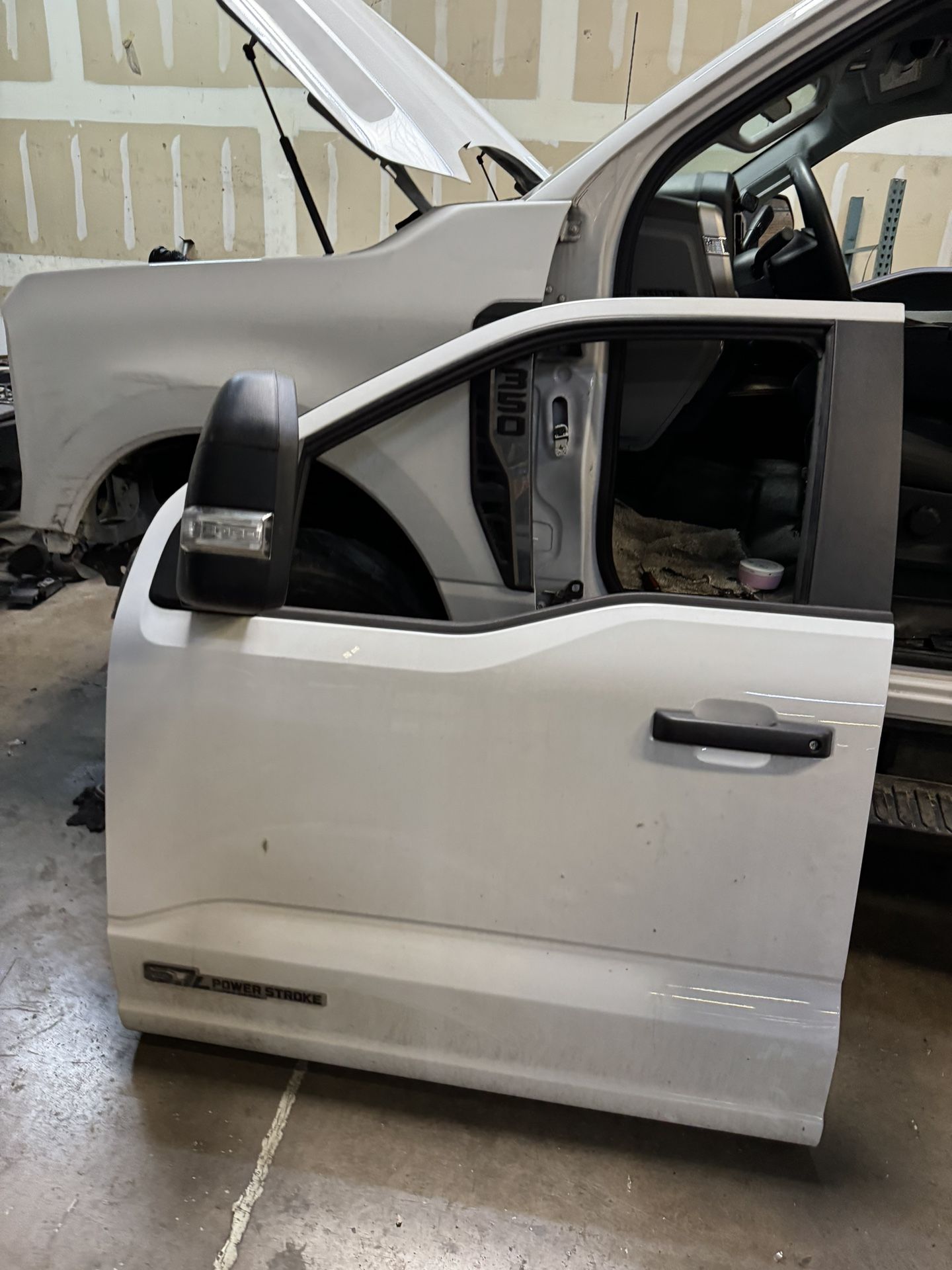 2023 Ford F-Series F-350Front Driver-Side Door Assembly