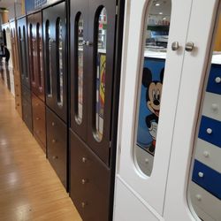 Wardrobe with mirror and drawers