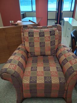 2 Chairs