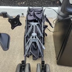 Free Baby Stroller 