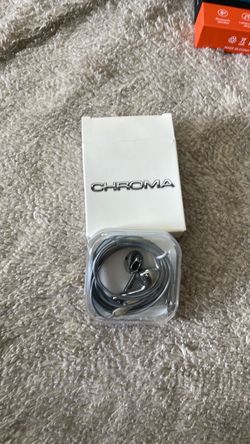 Chroma Wired Earbuds with Case