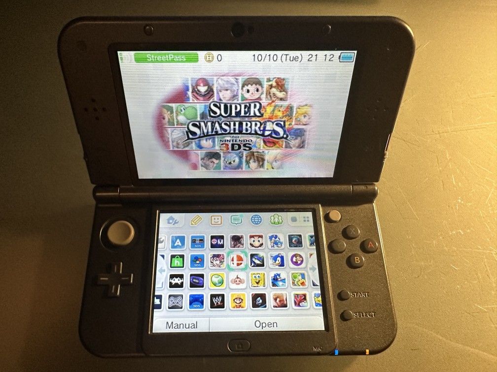 New Nintendo 3DS XL With Many Games