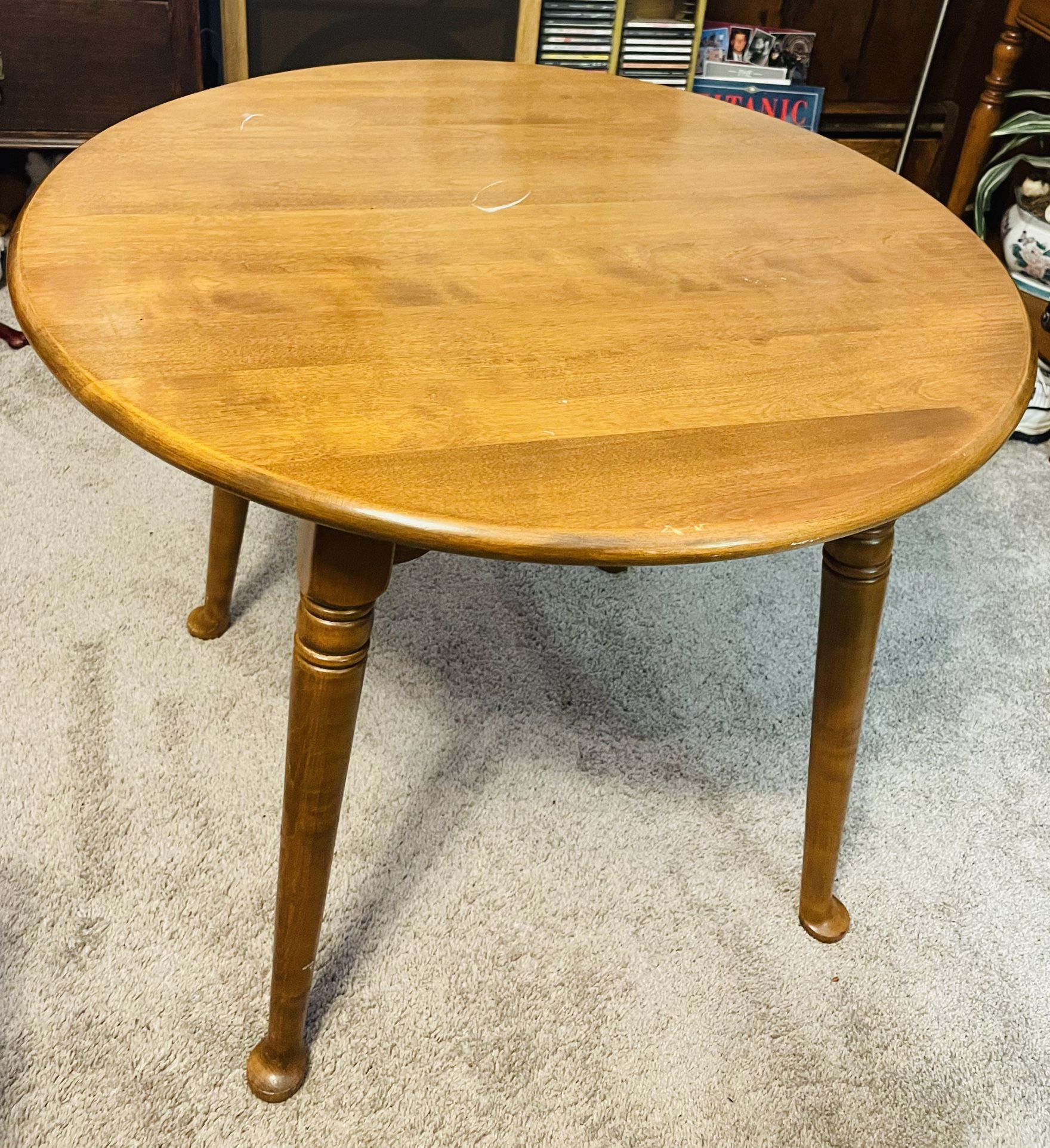 Mid Century Maple Ethan Allen Round End Table / Side Table/Childs Table