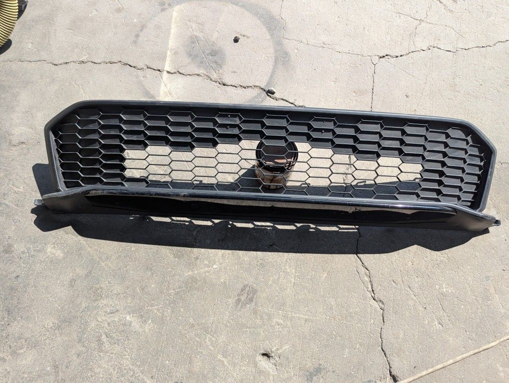 22-24 Civic Sport Lower Grille