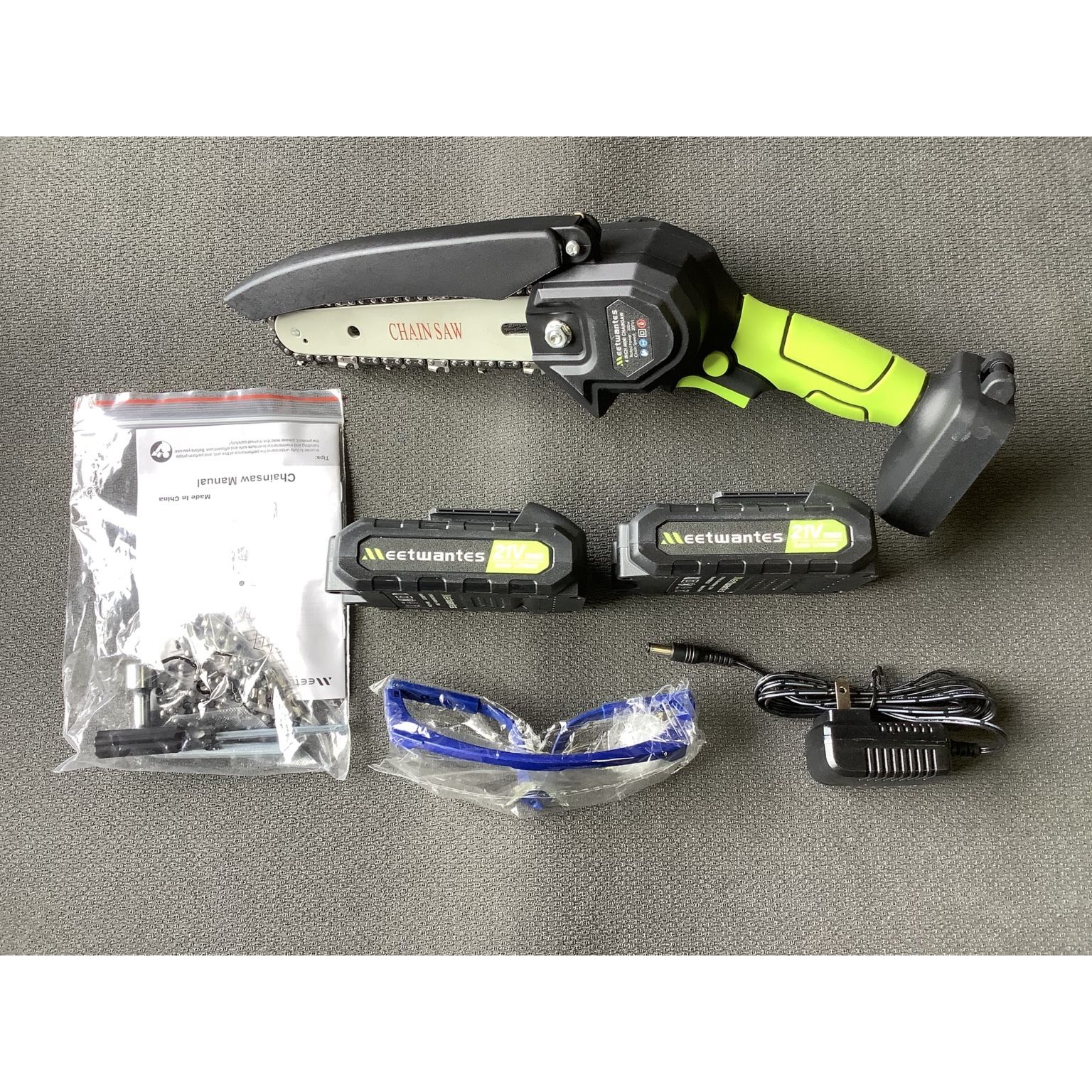 6 Inch Cordless Mini Chainsaw