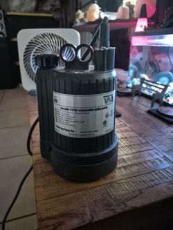 Portable 1/6 hp sub pump