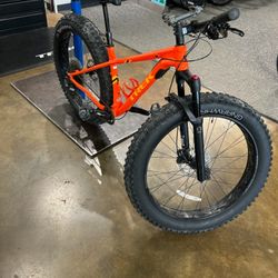 ☆Bontrager Gnarwhal Fat Bike Tire☆