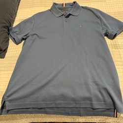 Men’s Large Tony Hilfiger Polo 