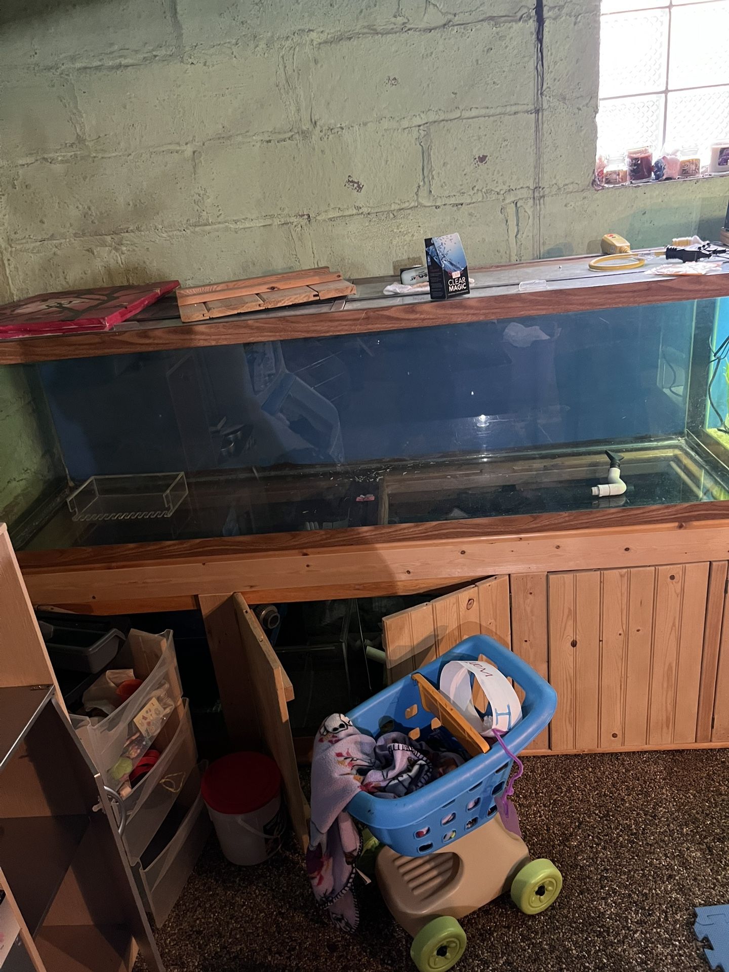 125 Gallon Fish Tank For Sale