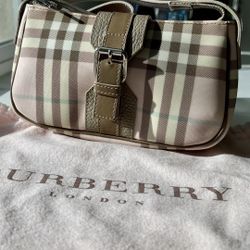 Burberry purse online sale
