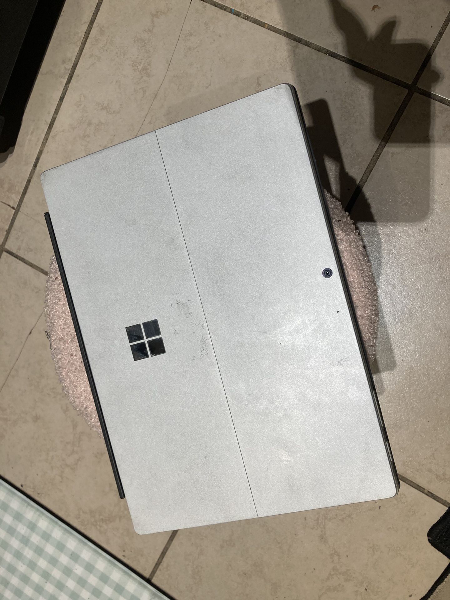 Microsoft Surface Pro 4 