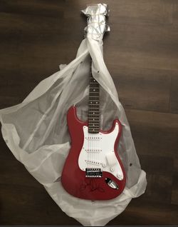 NEW Fender Bullet Strat with Tremolo, Rosewood Fingerboard, Fiesta Red -Brad Paisley SIGNED