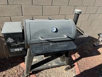 Electric smoker/grill