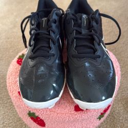 Men Cleats 