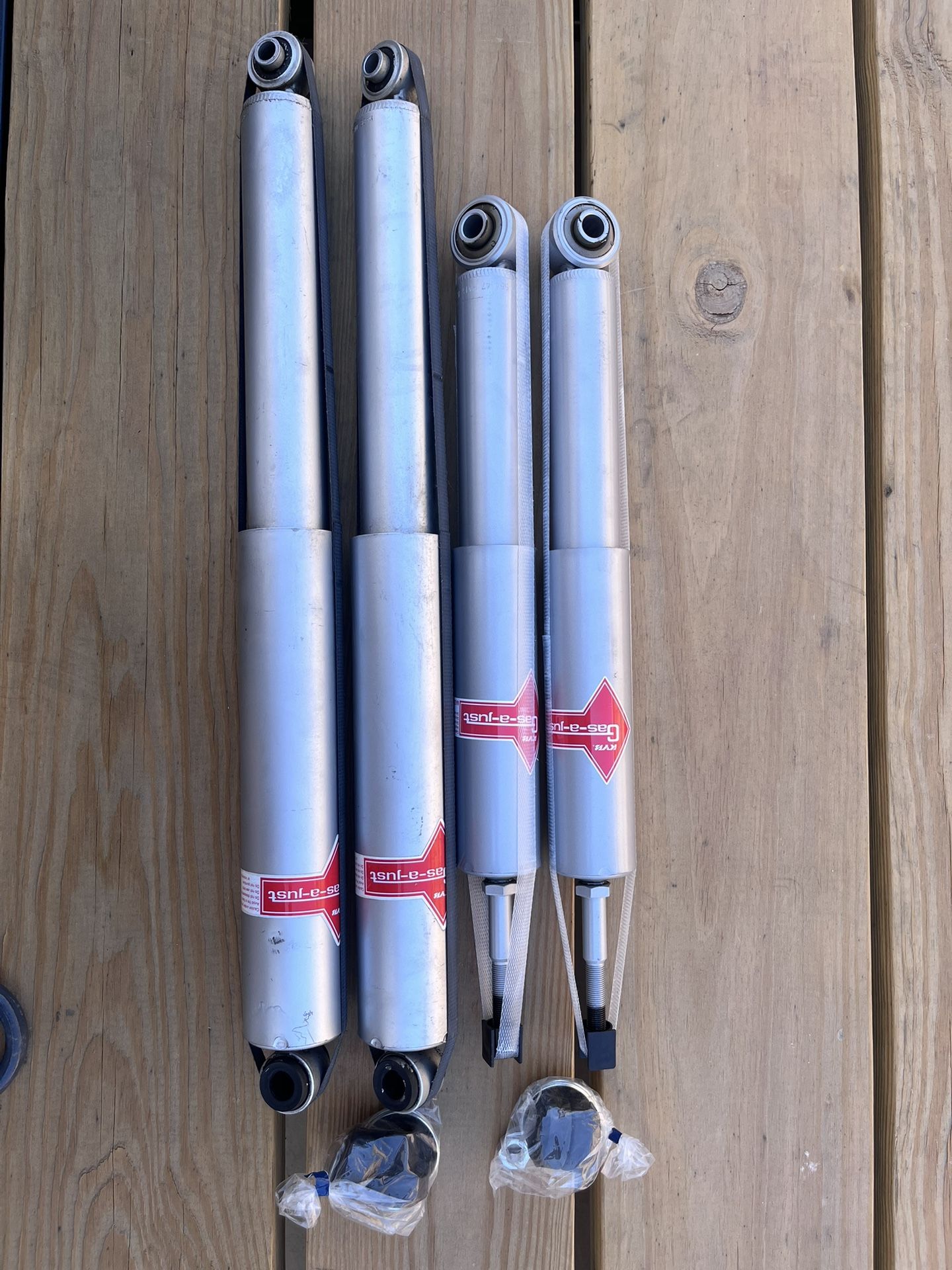 Ford Shocks KYB