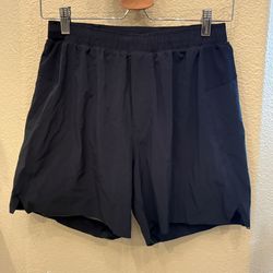 LULULEMON Men Black Lined Athletic Shorts Size Medium