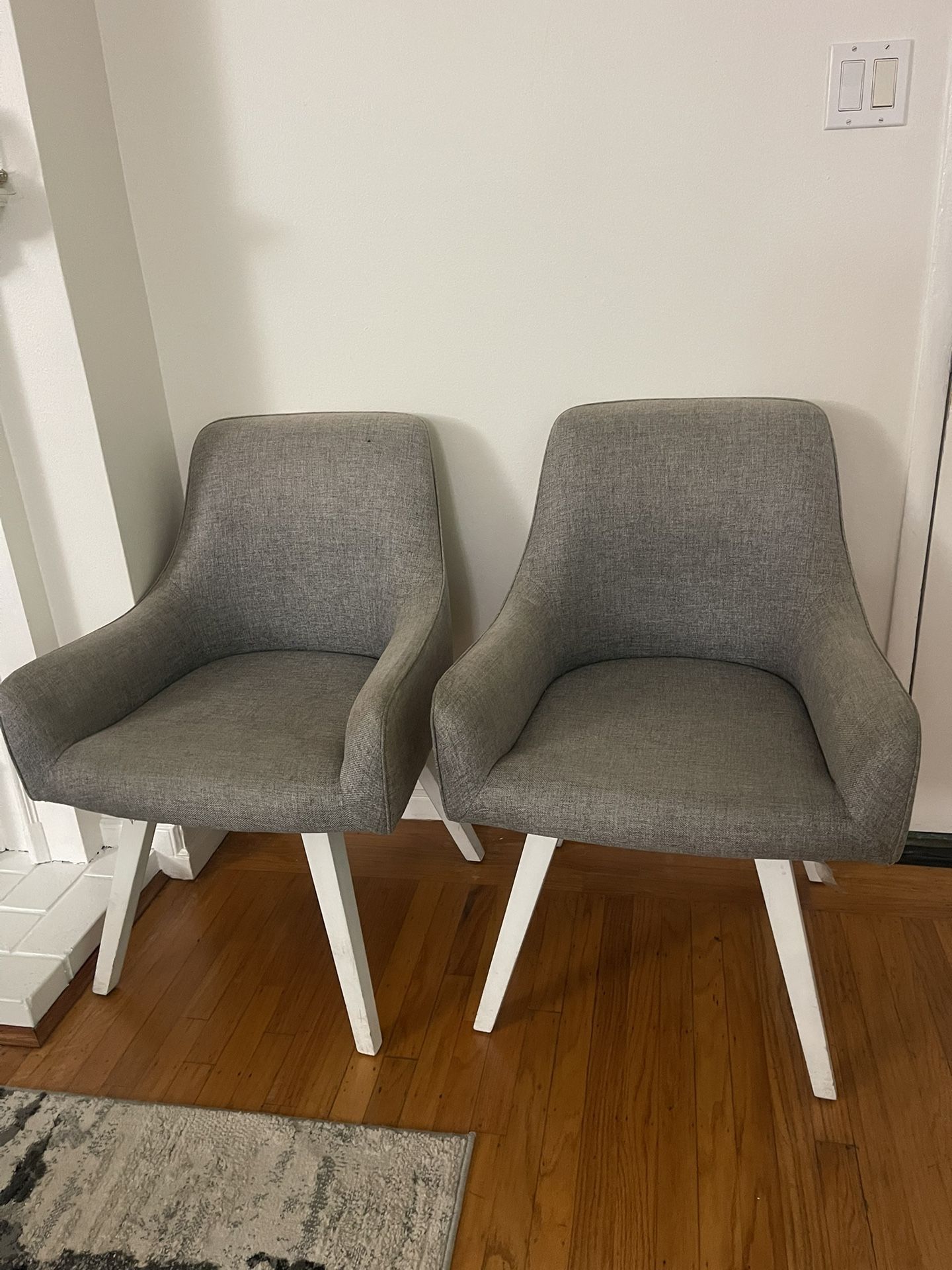 2 Chairs