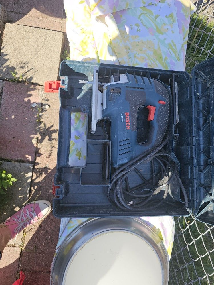 Bosch Jigsaw JS470e