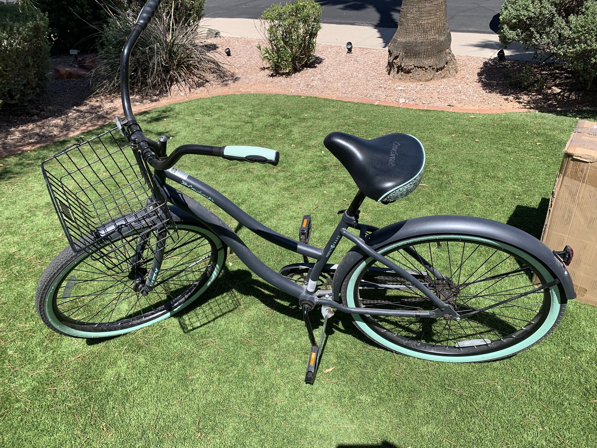 Cruiser Bike With Basket - Must Sell