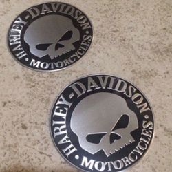 Harley Davidson Motorcycle Emblems Metal Decal Willie G Skull Black & Stainless