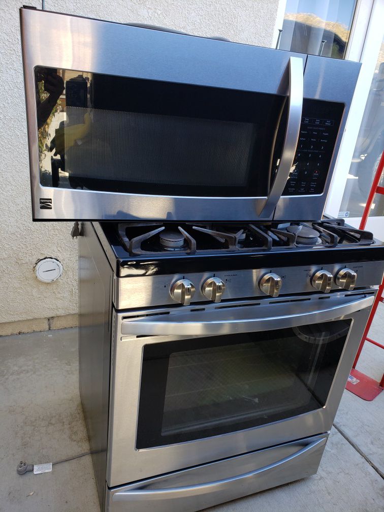 Kenmore stove and microwave