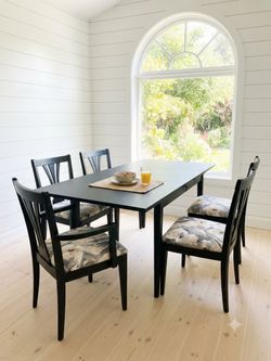 Vintage 1945 painted Black Dining Table with 6 Floral Upholstered Chairs Modern dining set includes