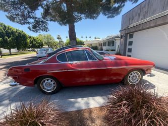 1971 Volvo p1800