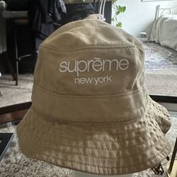 Supreme Bucket Hat