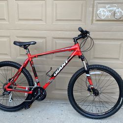 Giant Talon Mountain Bike