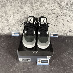 Nike Retro Air Jordan Fear 4s Size 11 Mens, 12.5 Womens Asking 200$ Amazing Condition 100% Authentic 153Kicks On Instagram!! 