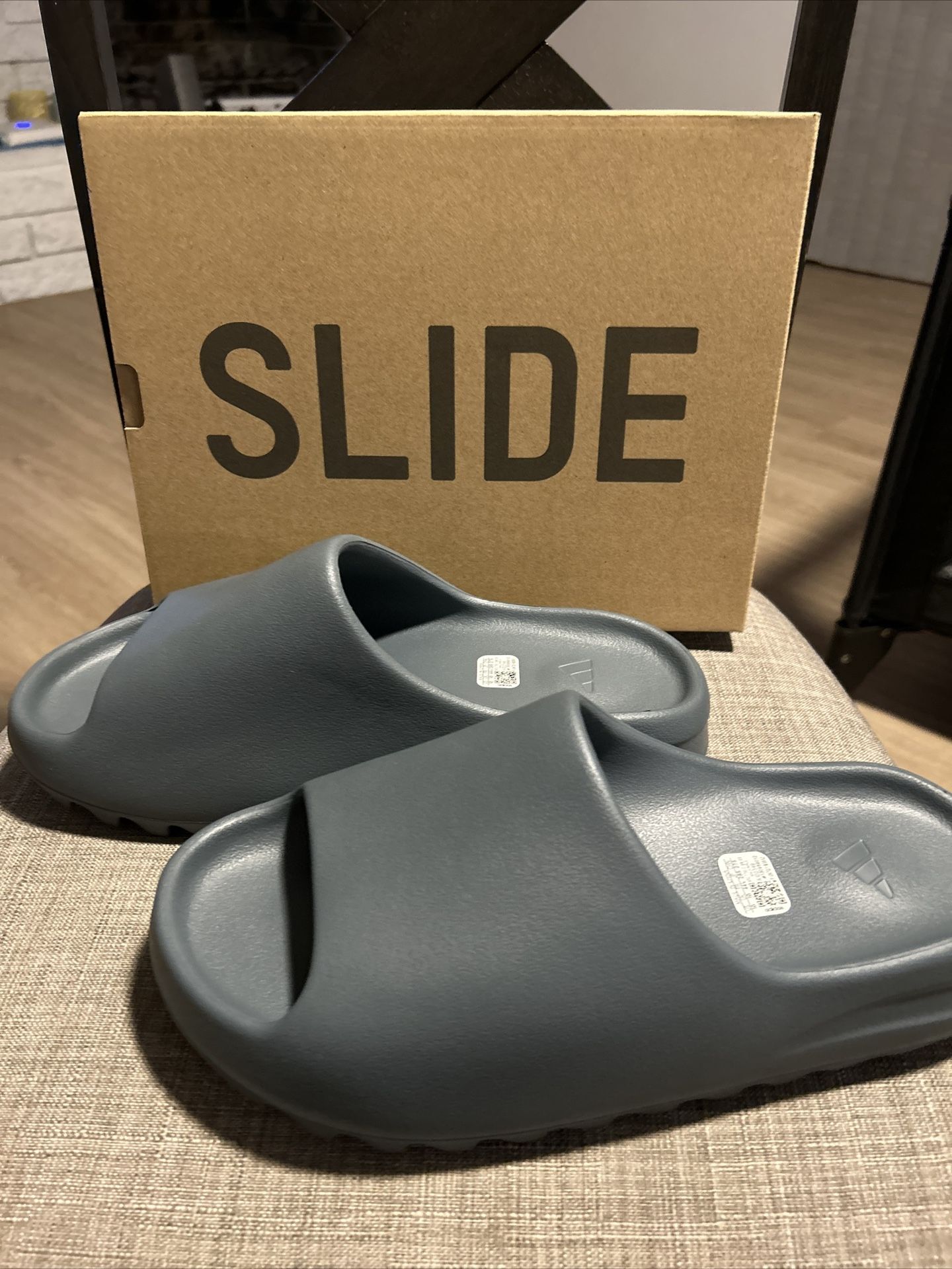 Adidas Yeezy Slide Slate Marine| Size 9 | Brand New (No Box) adidas Men main image 3