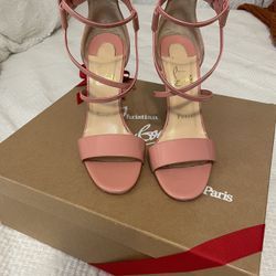 Christian Louboutin Choca 100 patent