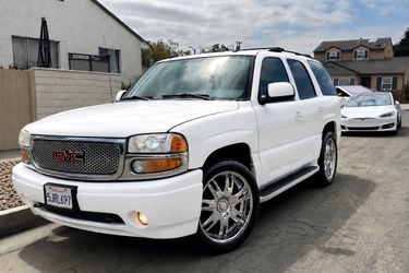 2004 GMC Yukon Denali