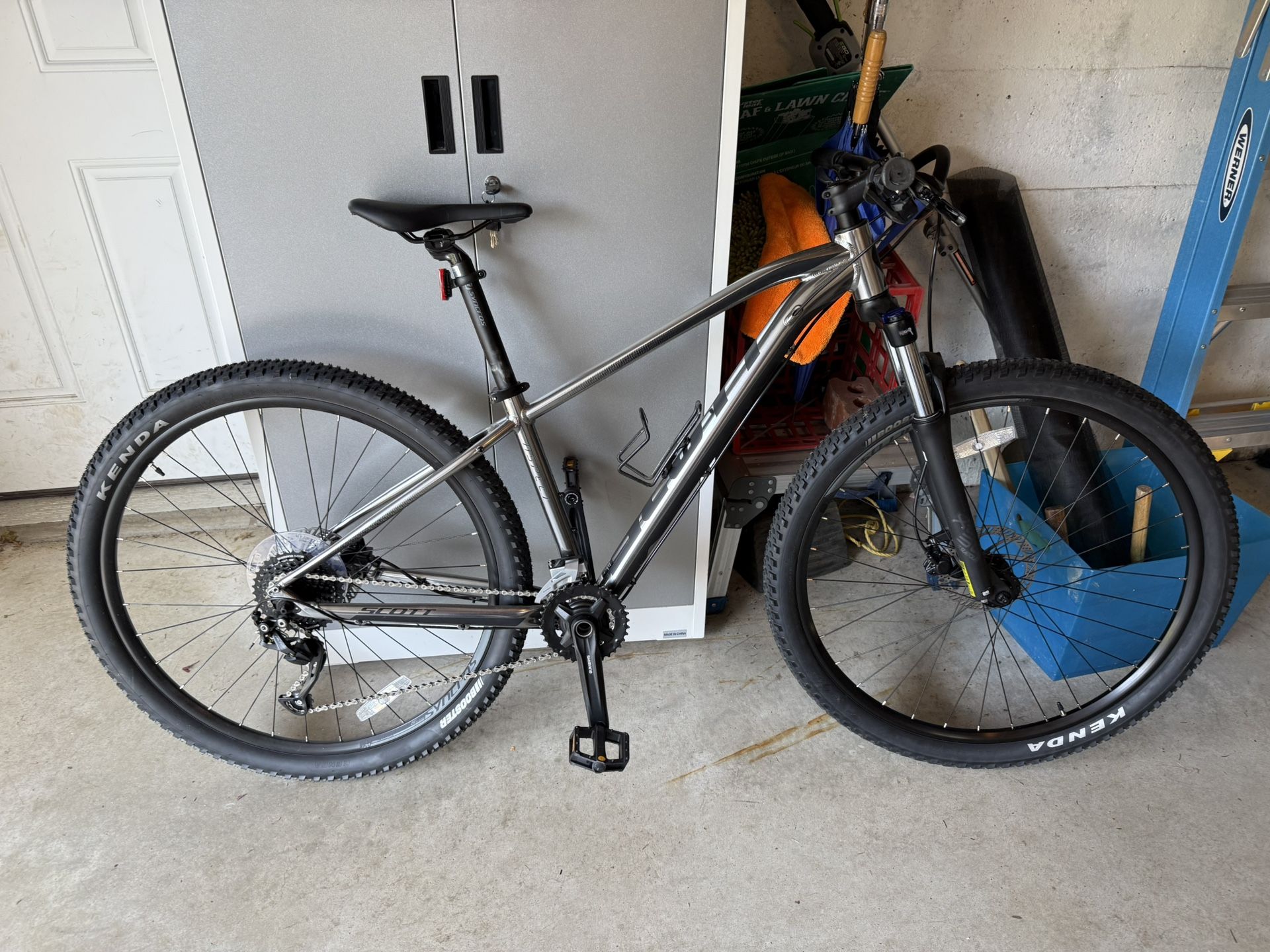 Scott 950 Aspect Size Small Mountain Bike