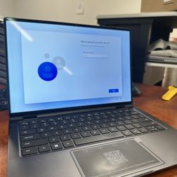 Touchscreen Dell Laptop -i7 32gb RAM