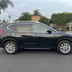 2019 Nissan Rogue Special Edition