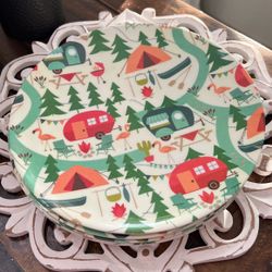 Camper Plates (4) 